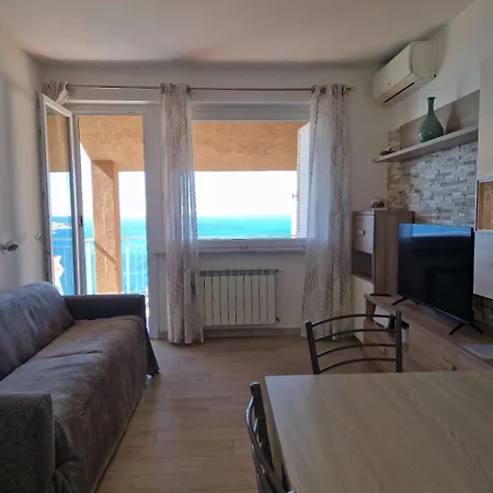 La Finestra Sul Golfo Apartment Ospedaletti Exterior photo